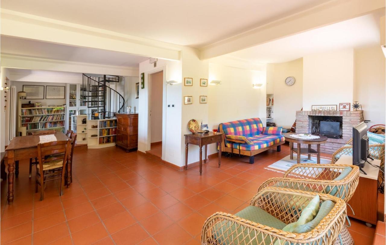 Nice Home In San Giustino Pg Exterior foto